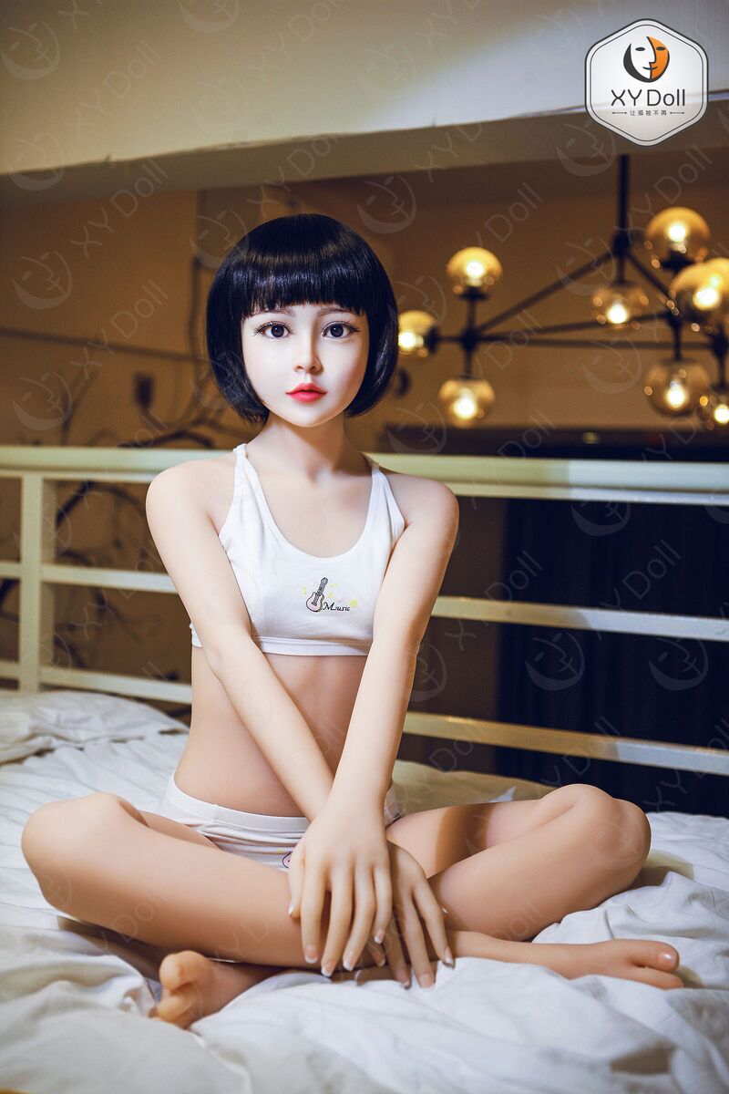 138cm4ft6 A-cup – Rika (11) 138cm4ft6 A-cup – Rika