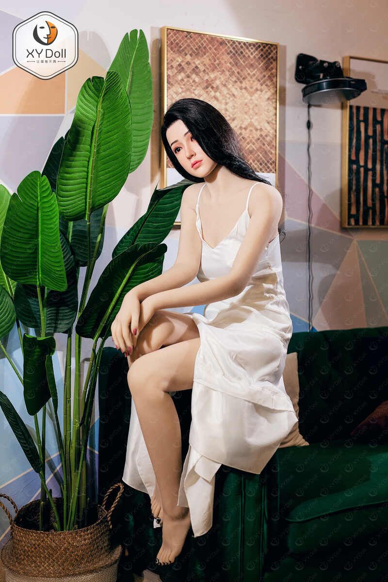 168cm5ft6 C-cup – Candice Hart (9) 168cm5ft6 C-cup Silicone Head Sex Doll – Candice Hart