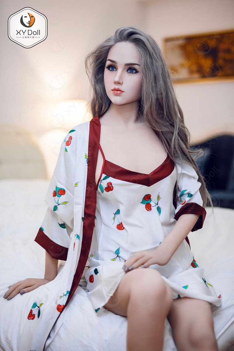 168cm5ft6 C-cup – Marcia