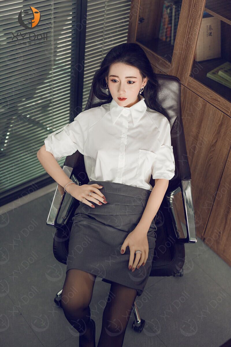 168cm5ft6C-cup–Iris(2) 168cm5ft6 C-cup – Iris