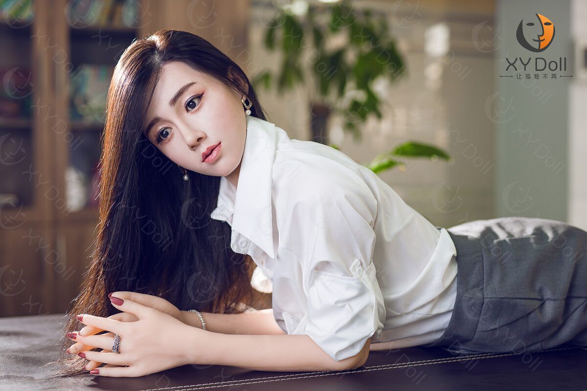 168cm5ft6C-cup–Iris(7) 168cm5ft6 C-cup – Iris