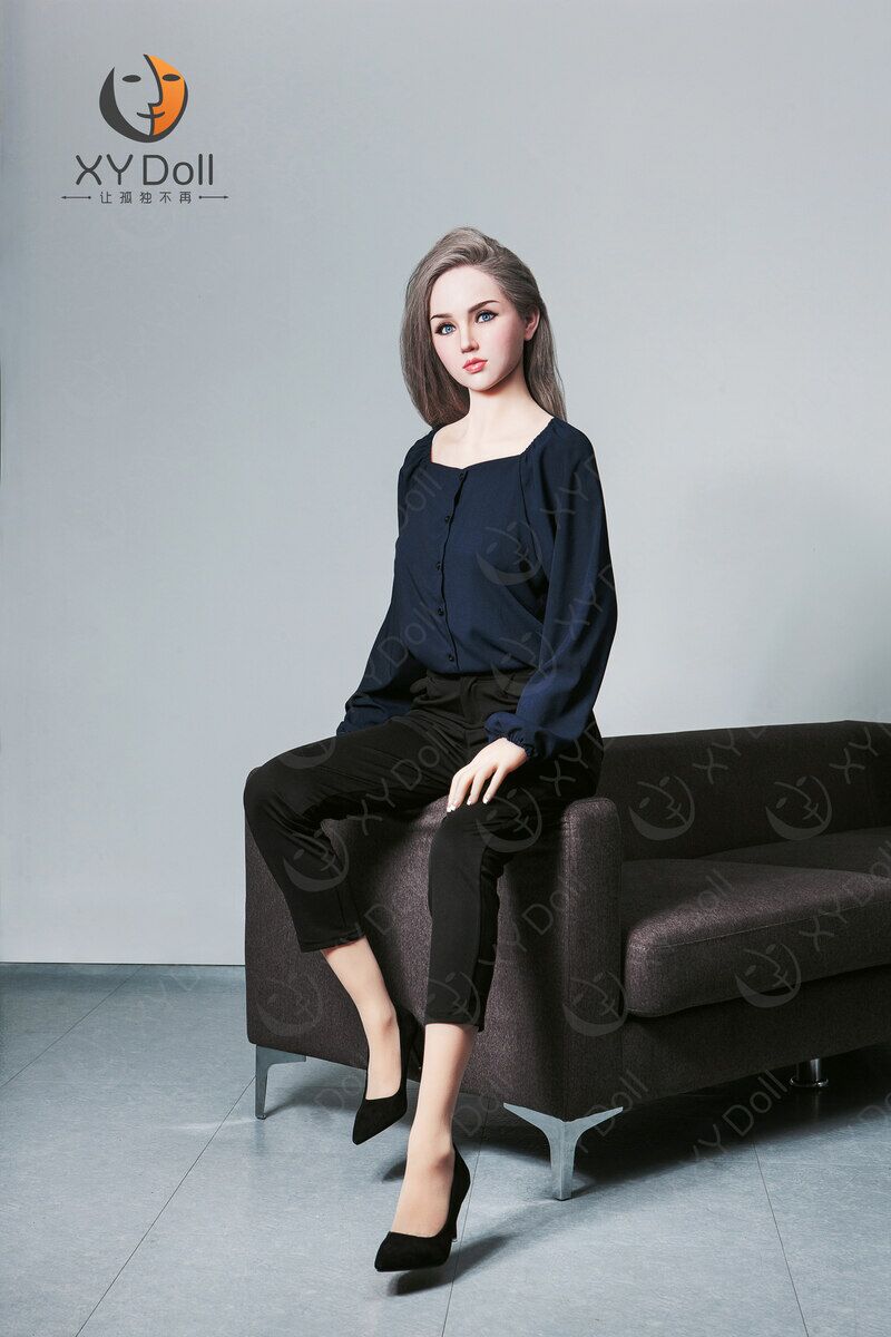 168cm5ft6C-cup–Joan(2) 168cm5ft6 C-cup – Joan