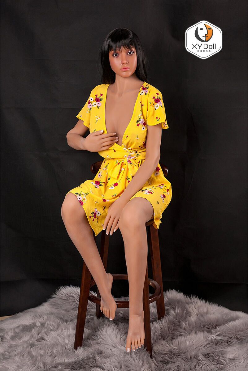 170cm5ft8 E-cup Silicone Head Sex Doll – Chuanxia (1) 170cm5ft8 E-cup Silicone Head Sex Doll – Chuanxia