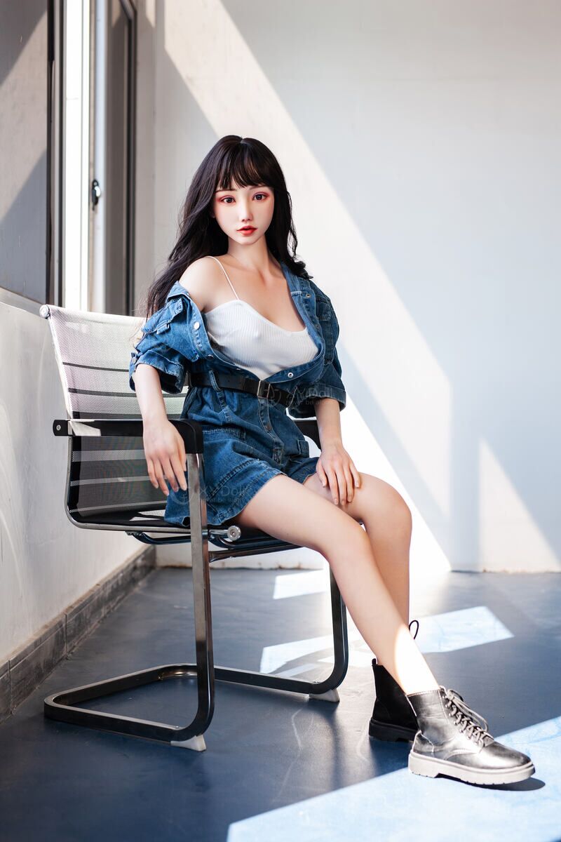 158cm5ft2 C-cup Silicone Head Sex Doll – Mei (18) 158cm5ft2 C-cup Silicone Head Sex Doll – Mei