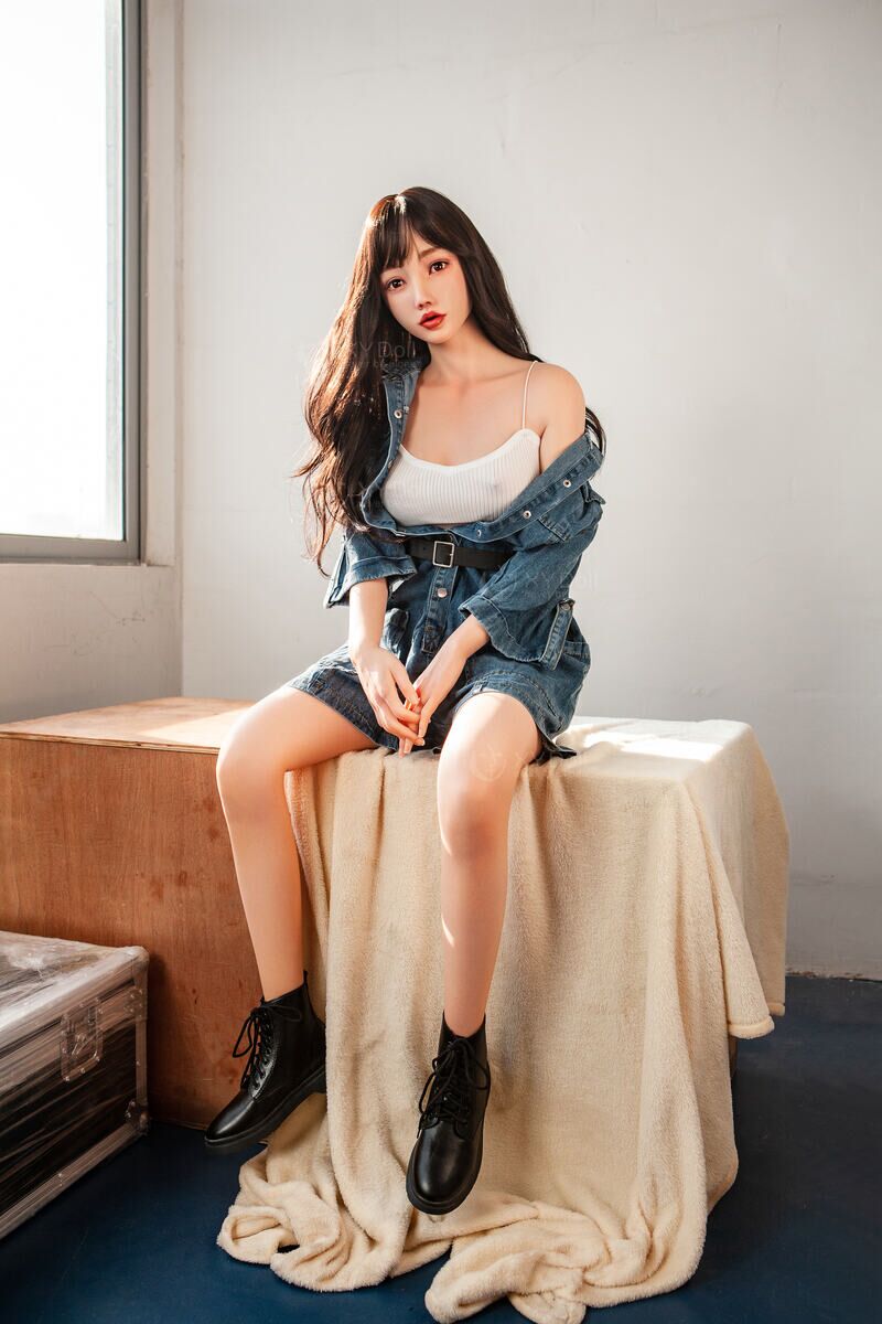 158cm5ft2 C-cup Silicone Head Sex Doll – Puffs(4) 158cm/5ft2 C-cup Silicone Head Sex Doll – Puffs